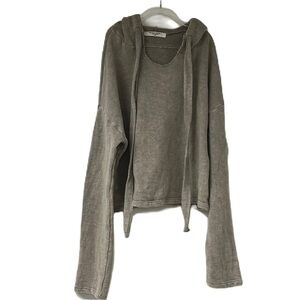 Project social T women’s gray cropped relaxed fit oversized hoodie size small